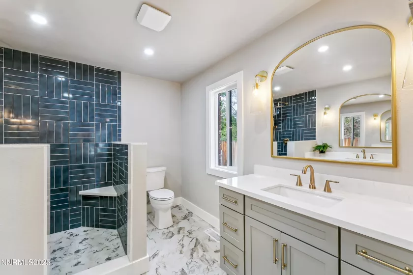 2205 Keever, Reno, Nevada 89509, 3 Bedrooms Bedrooms, ,2 BathroomsBathrooms,Residential,Residential,Keever,250051041