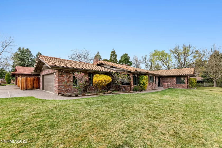 2205 Keever, Reno, Nevada 89509, 3 Bedrooms Bedrooms, ,2 BathroomsBathrooms,Residential,Residential,Keever,250051041