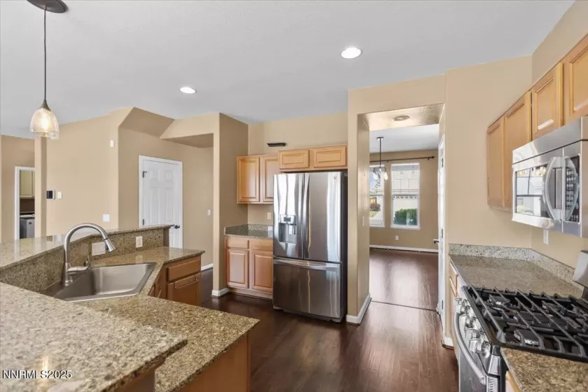 6595 Geranium, Sparks, Nevada 89436, 3 Bedrooms Bedrooms, ,3 BathroomsBathrooms,Residential,Residential,Geranium,250051042