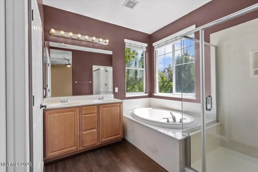 6595 Geranium, Sparks, Nevada 89436, 3 Bedrooms Bedrooms, ,3 BathroomsBathrooms,Residential,Residential,Geranium,250051042