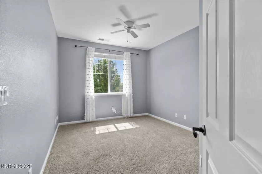 6595 Geranium, Sparks, Nevada 89436, 3 Bedrooms Bedrooms, ,3 BathroomsBathrooms,Residential,Residential,Geranium,250051042