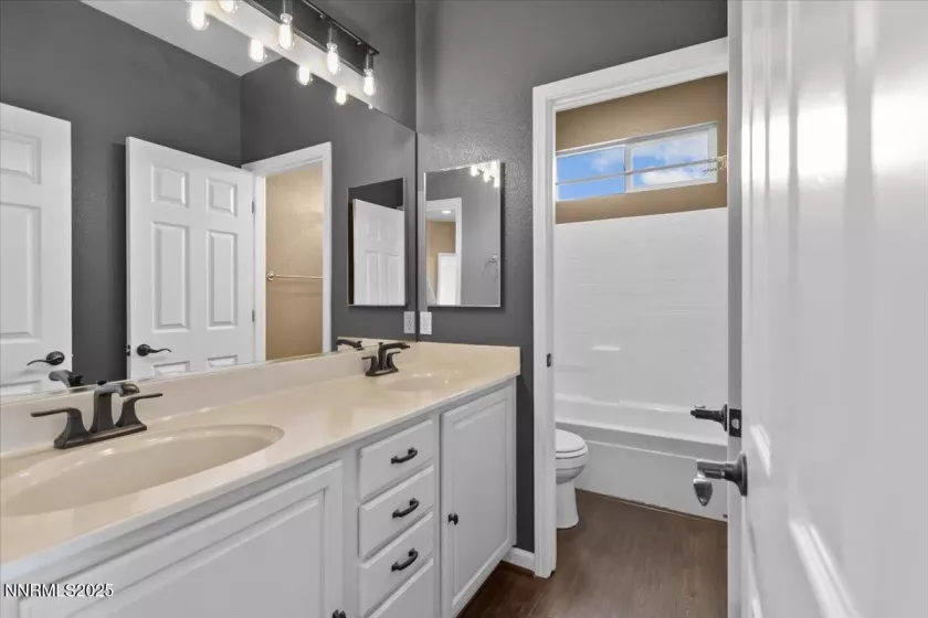 6595 Geranium, Sparks, Nevada 89436, 3 Bedrooms Bedrooms, ,3 BathroomsBathrooms,Residential,Residential,Geranium,250051042