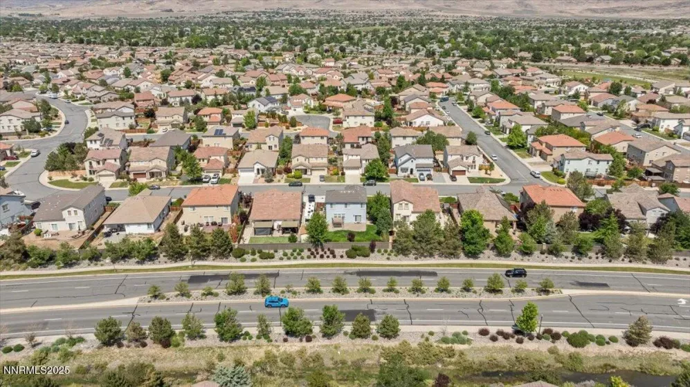 6595 Geranium, Sparks, Nevada 89436, 3 Bedrooms Bedrooms, ,3 BathroomsBathrooms,Residential,Residential,Geranium,250051042