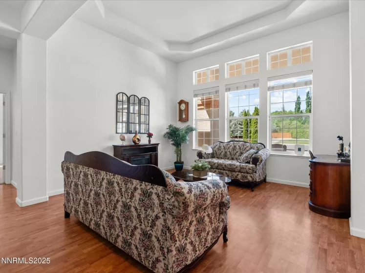 8042 Calabaza, Sparks, Nevada 89436, 5 Bedrooms Bedrooms, ,3 BathroomsBathrooms,Residential,Residential,Calabaza,250051046