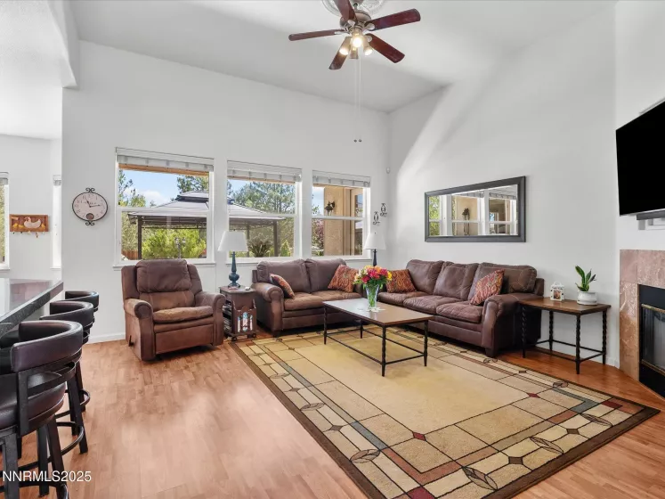 8042 Calabaza, Sparks, Nevada 89436, 5 Bedrooms Bedrooms, ,3 BathroomsBathrooms,Residential,Residential,Calabaza,250051046