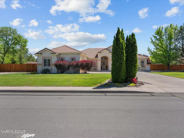 8042 Calabaza, Sparks, Nevada 89436, 5 Bedrooms Bedrooms, ,3 BathroomsBathrooms,Residential,Residential,Calabaza,250051046