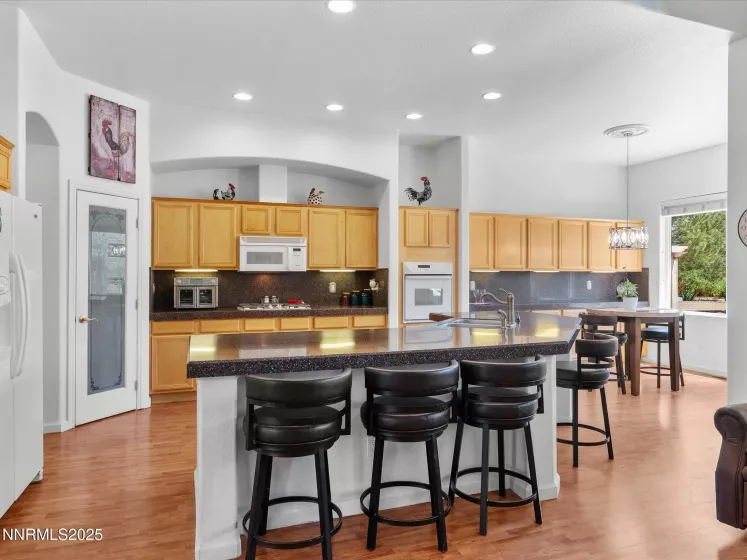 8042 Calabaza, Sparks, Nevada 89436, 5 Bedrooms Bedrooms, ,3 BathroomsBathrooms,Residential,Residential,Calabaza,250051046