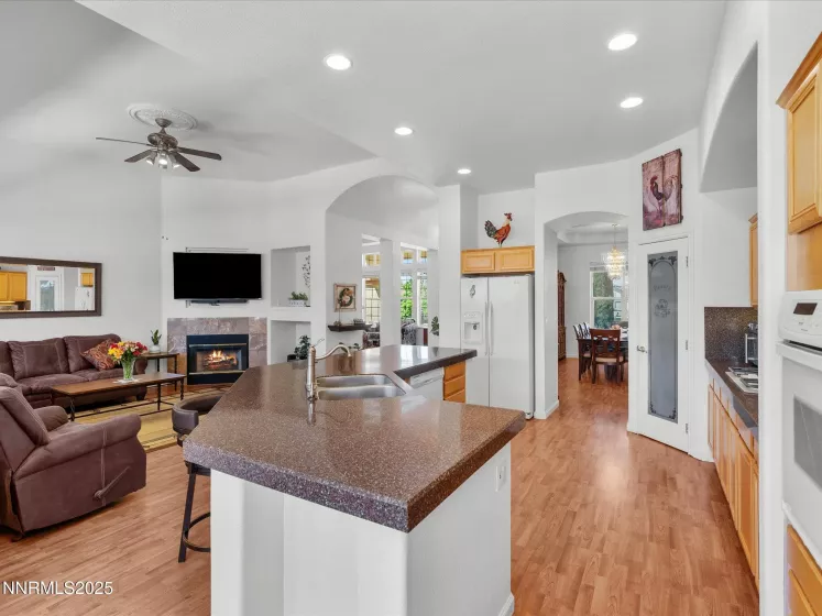 8042 Calabaza, Sparks, Nevada 89436, 5 Bedrooms Bedrooms, ,3 BathroomsBathrooms,Residential,Residential,Calabaza,250051046
