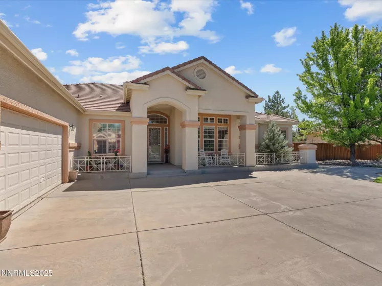 8042 Calabaza, Sparks, Nevada 89436, 5 Bedrooms Bedrooms, ,3 BathroomsBathrooms,Residential,Residential,Calabaza,250051046