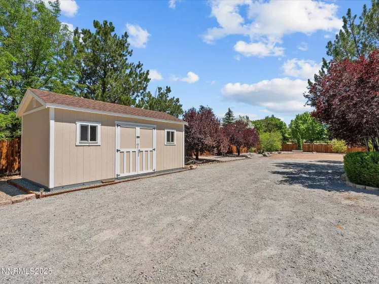 8042 Calabaza, Sparks, Nevada 89436, 5 Bedrooms Bedrooms, ,3 BathroomsBathrooms,Residential,Residential,Calabaza,250051046
