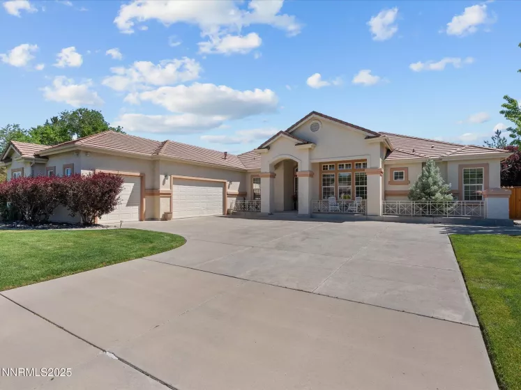 8042 Calabaza, Sparks, Nevada 89436, 5 Bedrooms Bedrooms, ,3 BathroomsBathrooms,Residential,Residential,Calabaza,250051046