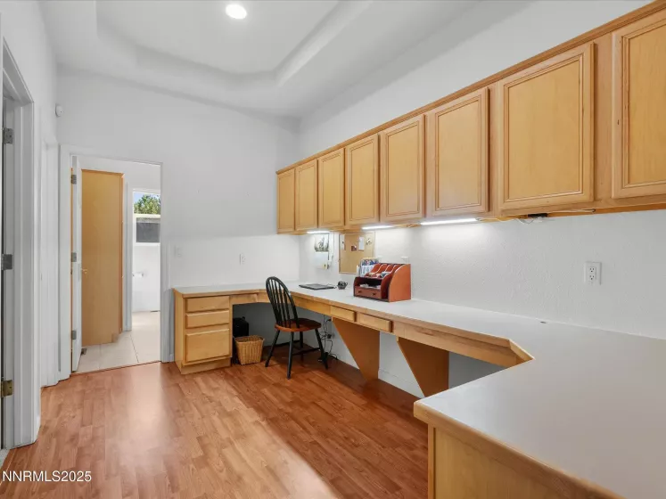 8042 Calabaza, Sparks, Nevada 89436, 5 Bedrooms Bedrooms, ,3 BathroomsBathrooms,Residential,Residential,Calabaza,250051046