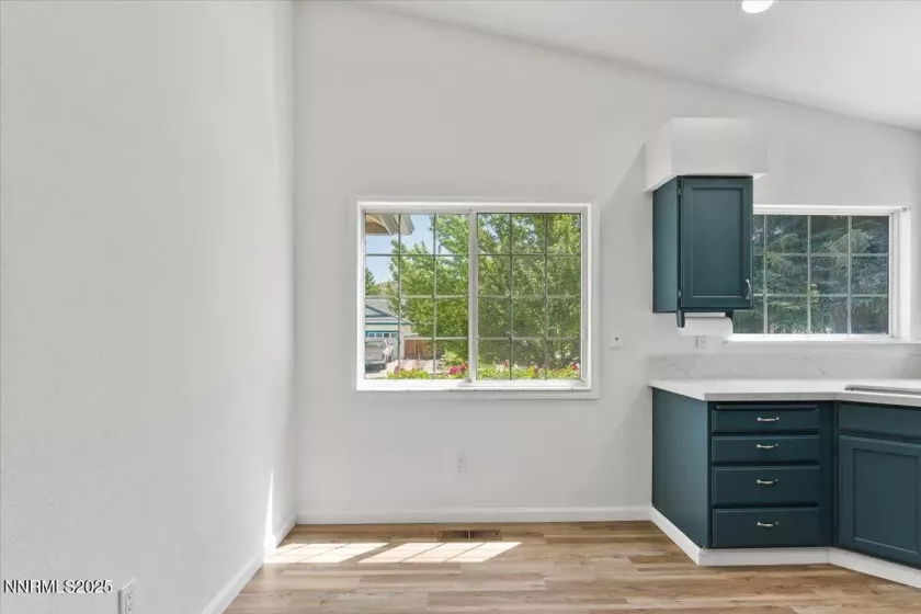 4755 Vista Mountain, Sparks, Nevada 89436, 3 Bedrooms Bedrooms, ,2 BathroomsBathrooms,Residential,Residential,Vista Mountain,250051056