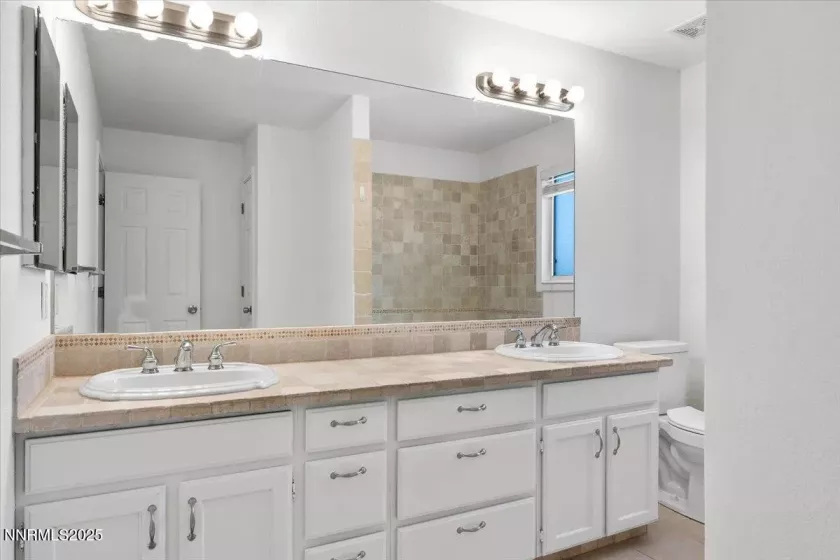 4755 Vista Mountain, Sparks, Nevada 89436, 3 Bedrooms Bedrooms, ,2 BathroomsBathrooms,Residential,Residential,Vista Mountain,250051056