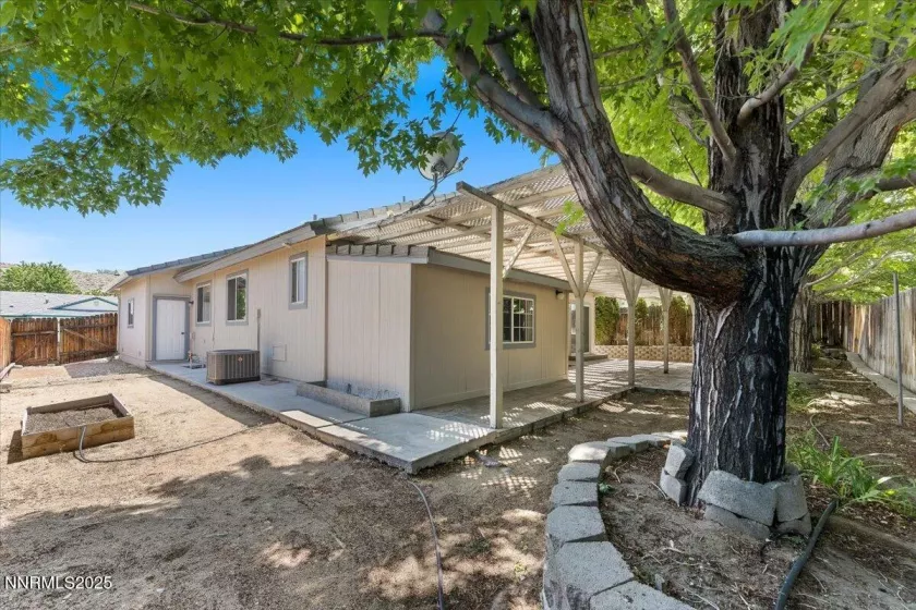 4755 Vista Mountain, Sparks, Nevada 89436, 3 Bedrooms Bedrooms, ,2 BathroomsBathrooms,Residential,Residential,Vista Mountain,250051056
