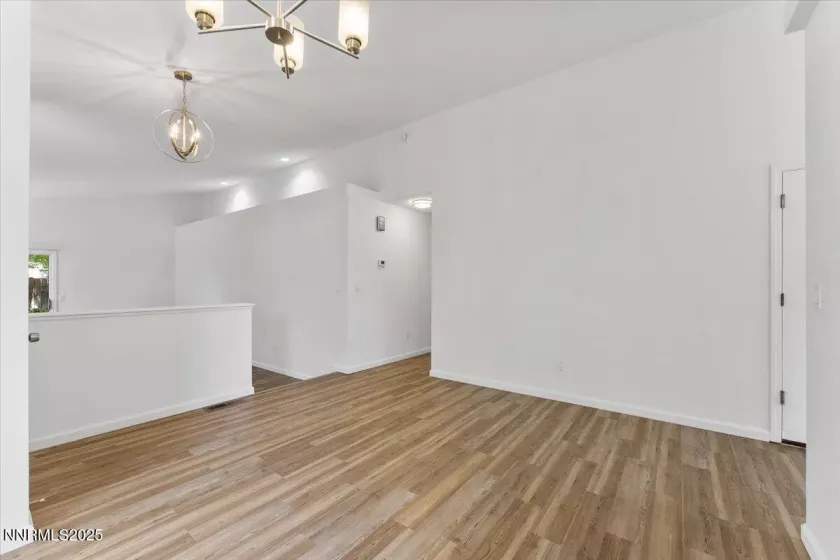 4755 Vista Mountain, Sparks, Nevada 89436, 3 Bedrooms Bedrooms, ,2 BathroomsBathrooms,Residential,Residential,Vista Mountain,250051056