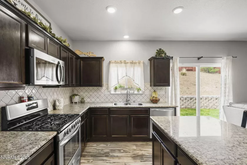 18573 Outpost, Reno, Nevada 89508, 3 Bedrooms Bedrooms, ,2 BathroomsBathrooms,Residential,Residential,Outpost,250051065