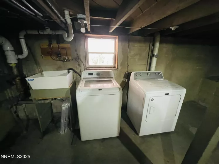 1330 E, Sparks, Nevada 89431, ,Residential Income,Residential,E,250051066