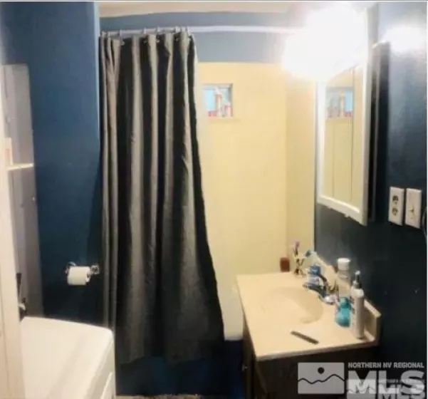 420 12th, Lovelock, Nevada 89419, 2 Bedrooms Bedrooms, ,1 BathroomBathrooms,Residential,Residential,12th,240015601