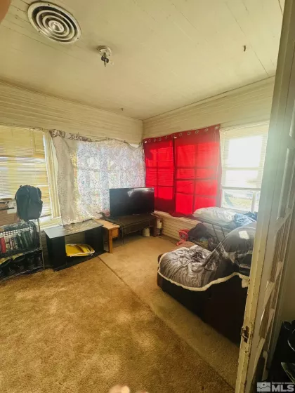 420 12th, Lovelock, Nevada 89419, 2 Bedrooms Bedrooms, ,1 BathroomBathrooms,Residential,Residential,12th,240015601