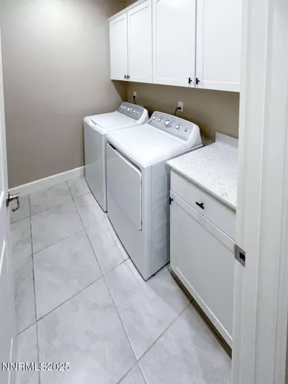 1124 Dapple, Minden, Nevada 89423, 3 Bedrooms Bedrooms, ,2 BathroomsBathrooms,Residential,Residential,Dapple,250051070