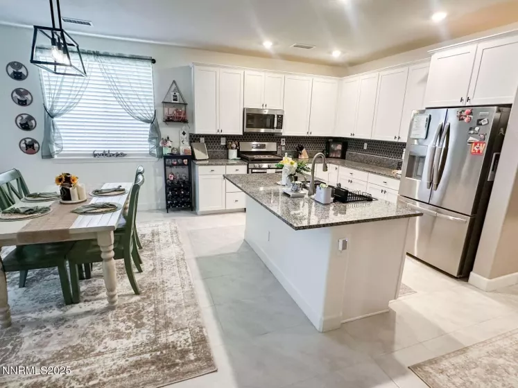 1124 Dapple, Minden, Nevada 89423, 3 Bedrooms Bedrooms, ,2 BathroomsBathrooms,Residential,Residential,Dapple,250051070