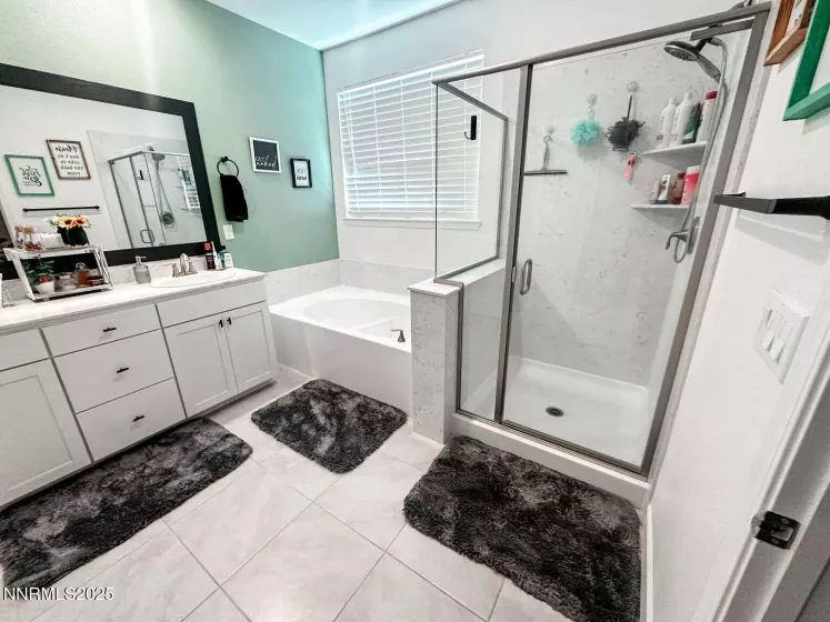 1124 Dapple, Minden, Nevada 89423, 3 Bedrooms Bedrooms, ,2 BathroomsBathrooms,Residential,Residential,Dapple,250051070