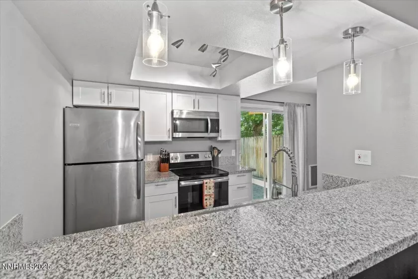 423 Barclay Ct, Reno, Nevada 89511, 2 Bedrooms Bedrooms, ,3 BathroomsBathrooms,Residential,Residential,Barclay Ct,250051075