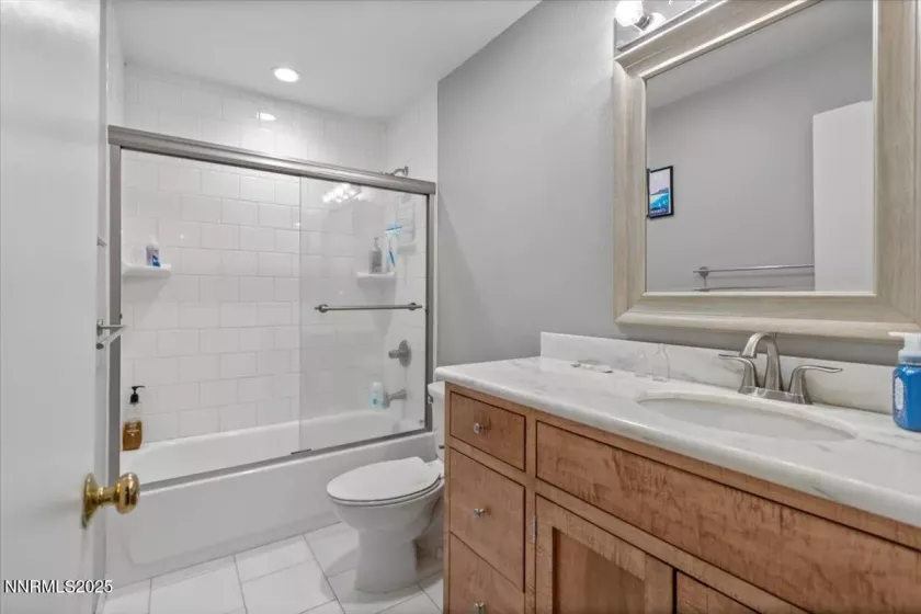 423 Barclay Ct, Reno, Nevada 89511, 2 Bedrooms Bedrooms, ,3 BathroomsBathrooms,Residential,Residential,Barclay Ct,250051075