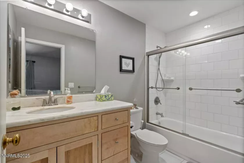 423 Barclay Ct, Reno, Nevada 89511, 2 Bedrooms Bedrooms, ,3 BathroomsBathrooms,Residential,Residential,Barclay Ct,250051075
