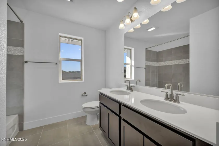 8601 Crandell, Reno, Nevada 89506, 3 Bedrooms Bedrooms, ,3 BathroomsBathrooms,Residential,Residential,Crandell,250051078