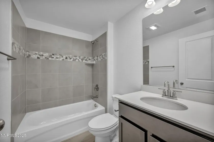 8601 Crandell, Reno, Nevada 89506, 3 Bedrooms Bedrooms, ,3 BathroomsBathrooms,Residential,Residential,Crandell,250051078