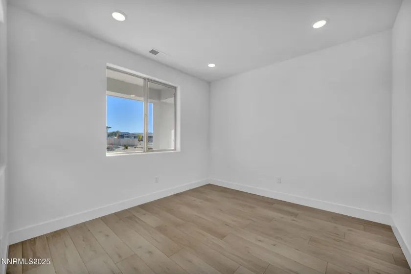 8601 Crandell, Reno, Nevada 89506, 3 Bedrooms Bedrooms, ,3 BathroomsBathrooms,Residential,Residential,Crandell,250051078