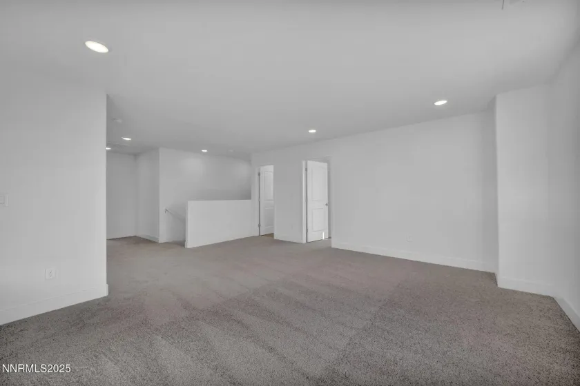 8601 Crandell, Reno, Nevada 89506, 3 Bedrooms Bedrooms, ,3 BathroomsBathrooms,Residential,Residential,Crandell,250051078