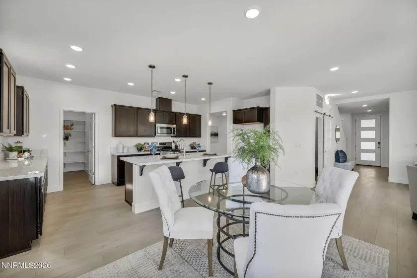 8601 Crandell, Reno, Nevada 89506, 3 Bedrooms Bedrooms, ,3 BathroomsBathrooms,Residential,Residential,Crandell,250051078