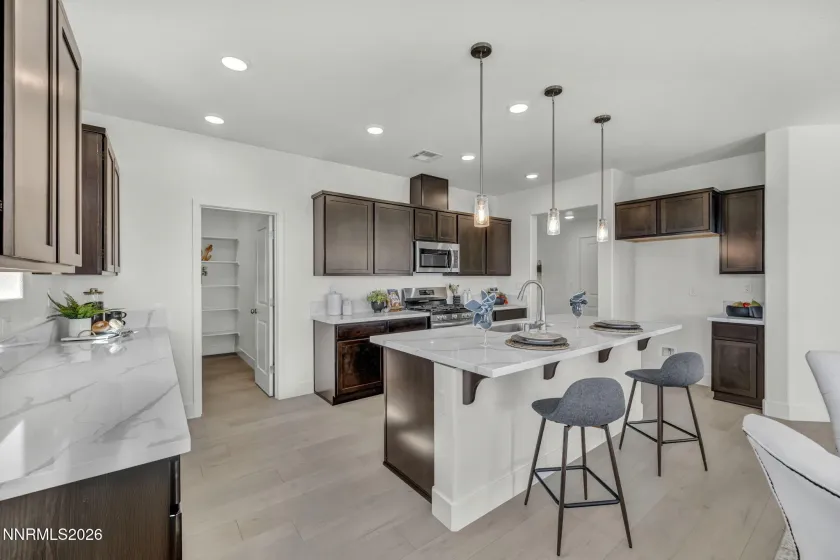 8601 Crandell, Reno, Nevada 89506, 3 Bedrooms Bedrooms, ,3 BathroomsBathrooms,Residential,Residential,Crandell,250051078