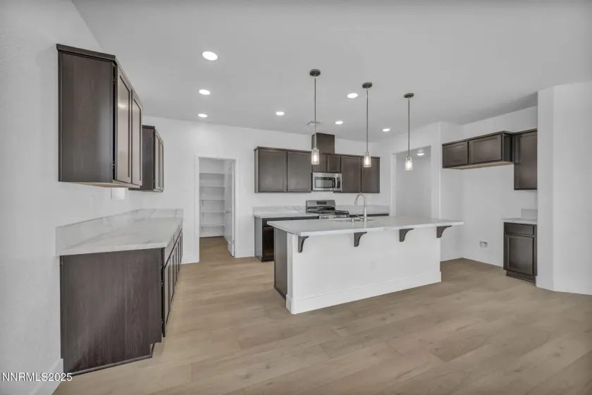 8601 Crandell, Reno, Nevada 89506, 3 Bedrooms Bedrooms, ,3 BathroomsBathrooms,Residential,Residential,Crandell,250051078