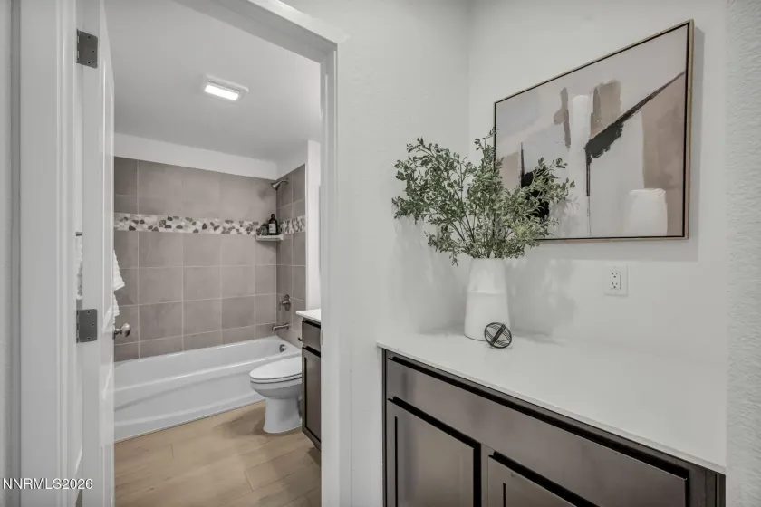 8601 Crandell, Reno, Nevada 89506, 3 Bedrooms Bedrooms, ,3 BathroomsBathrooms,Residential,Residential,Crandell,250051078