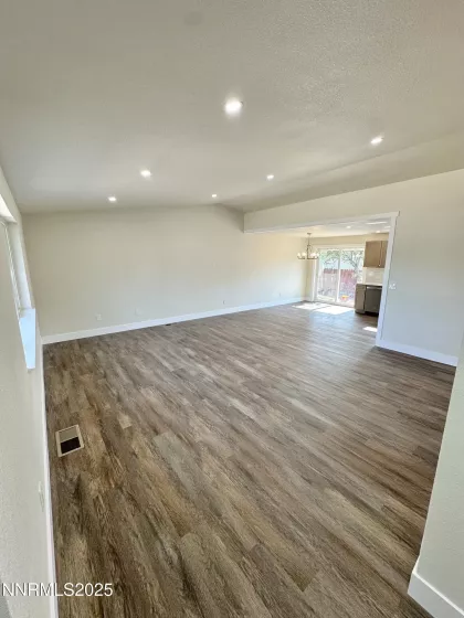 8410 Red Baron, Reno, Nevada 89506, 3 Bedrooms Bedrooms, ,2 BathroomsBathrooms,Residential,Residential,Red Baron,250051077