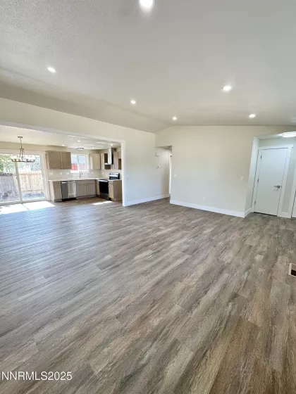 8410 Red Baron, Reno, Nevada 89506, 3 Bedrooms Bedrooms, ,2 BathroomsBathrooms,Residential,Residential,Red Baron,250051077