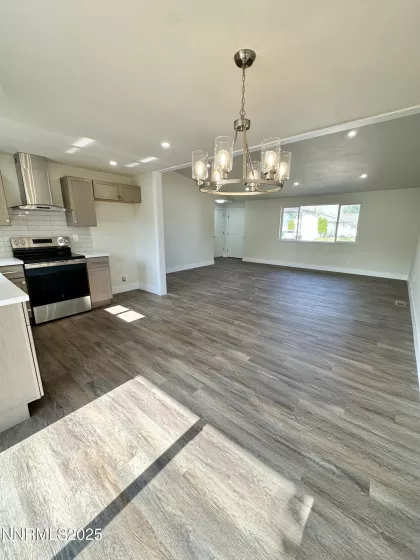 8410 Red Baron, Reno, Nevada 89506, 3 Bedrooms Bedrooms, ,2 BathroomsBathrooms,Residential,Residential,Red Baron,250051077