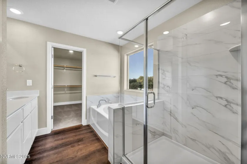 8617 Crandell, Reno, Nevada 89506, 4 Bedrooms Bedrooms, ,3 BathroomsBathrooms,Residential,Residential,Crandell,250051080