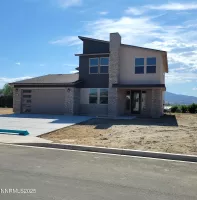 8617 Crandell, Reno, Nevada 89506, 4 Bedrooms Bedrooms, ,3 BathroomsBathrooms,Residential,Residential,Crandell,250051080