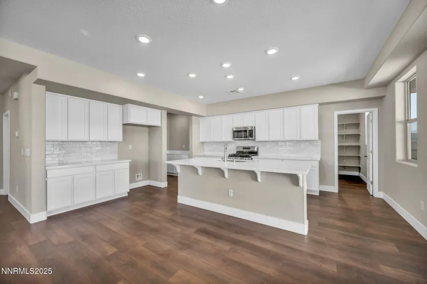 8617 Crandell, Reno, Nevada 89506, 4 Bedrooms Bedrooms, ,3 BathroomsBathrooms,Residential,Residential,Crandell,250051080