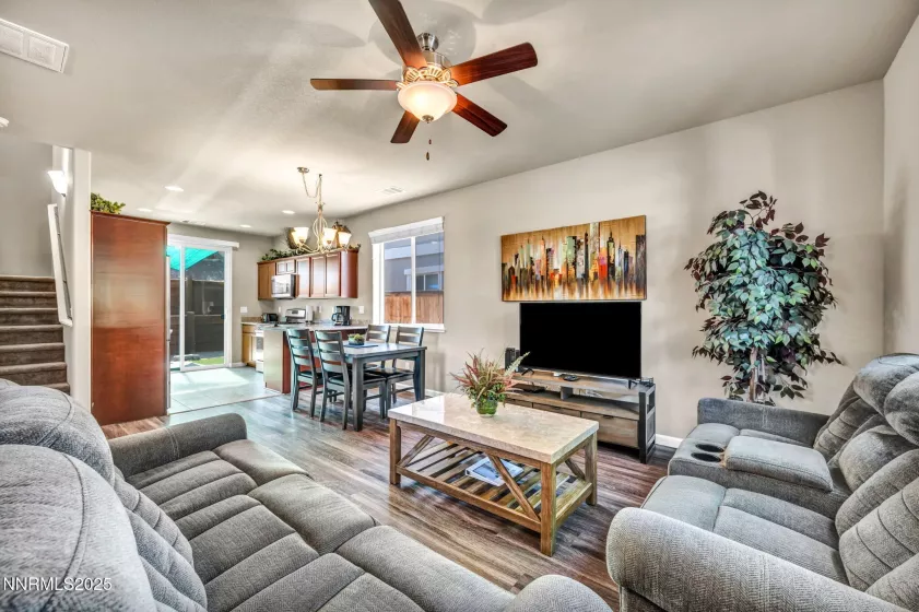 3678 Hollywood Park, Reno, Nevada 89512, 3 Bedrooms Bedrooms, ,3 BathroomsBathrooms,Residential,Residential,Hollywood Park,250051082