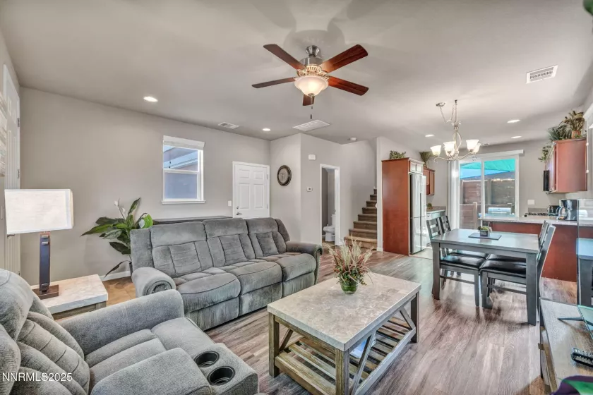 3678 Hollywood Park, Reno, Nevada 89512, 3 Bedrooms Bedrooms, ,3 BathroomsBathrooms,Residential,Residential,Hollywood Park,250051082