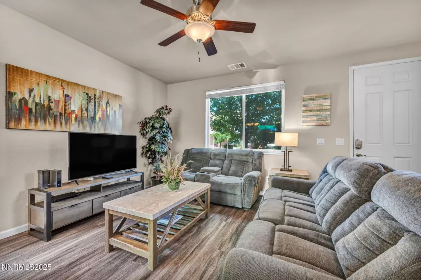 3678 Hollywood Park, Reno, Nevada 89512, 3 Bedrooms Bedrooms, ,3 BathroomsBathrooms,Residential,Residential,Hollywood Park,250051082