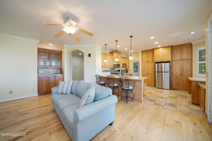 6978 Poco Bueno, Sparks, Nevada 89436, 4 Bedrooms Bedrooms, ,3 BathroomsBathrooms,Residential,Residential,Poco Bueno,250051087