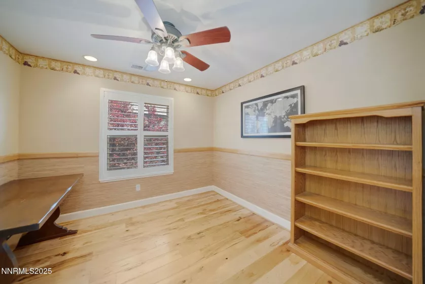 6978 Poco Bueno, Sparks, Nevada 89436, 4 Bedrooms Bedrooms, ,3 BathroomsBathrooms,Residential,Residential,Poco Bueno,250051087