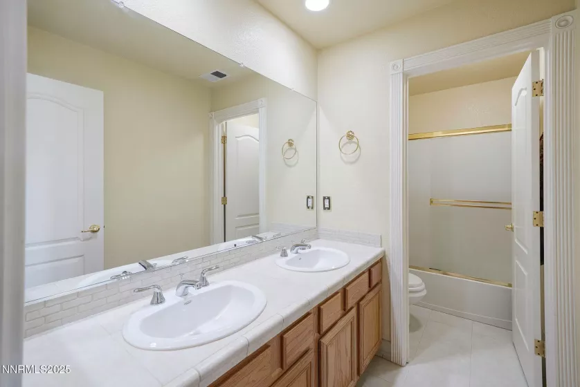 6978 Poco Bueno, Sparks, Nevada 89436, 4 Bedrooms Bedrooms, ,3 BathroomsBathrooms,Residential,Residential,Poco Bueno,250051087